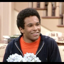 Just Because You’re Famous Does Not Mean You’re Rich: On Geoffrey Owens and Honest Work #LabourDay #LaborDay